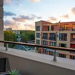 Lejlighed Paradise Deluxe