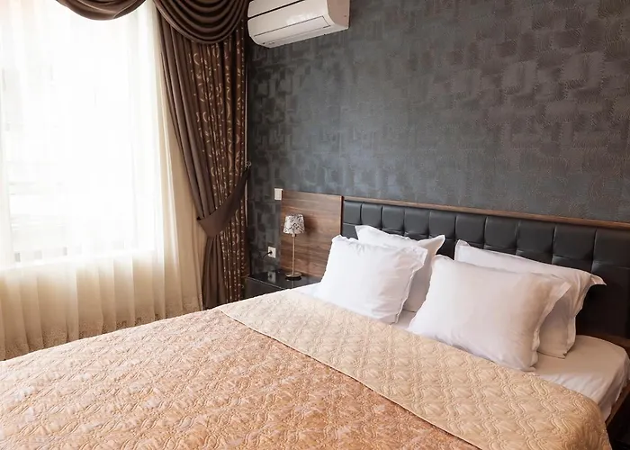 Paradise Deluxe Апартаменты *