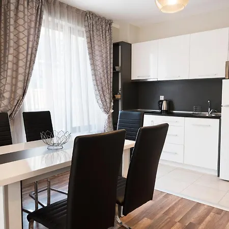 Paradise Deluxe Apartment Primorsko