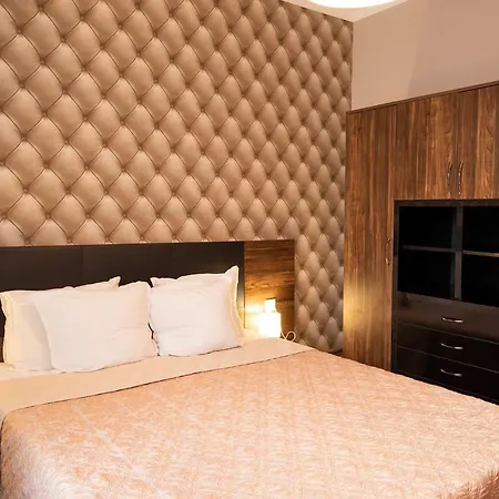 Апартаменты Paradise Deluxe