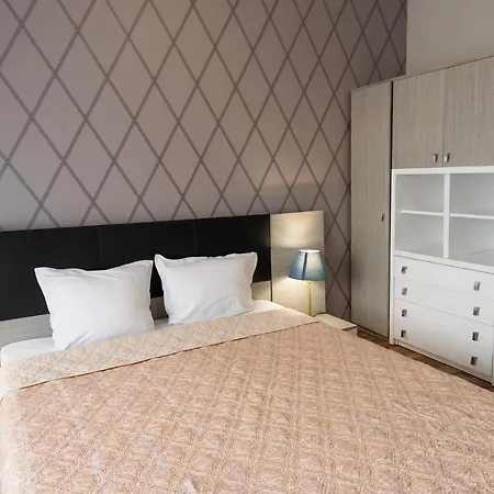 Paradise Deluxe Апартаменты Приморско