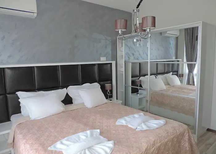 Paradise Deluxe * פרימורסקו