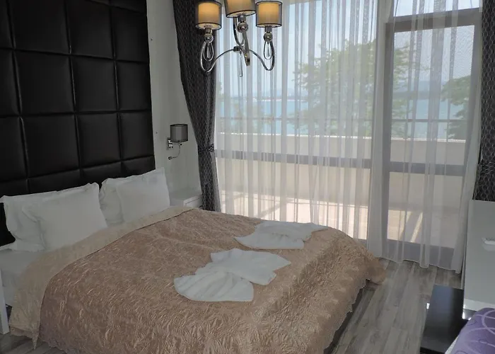 Paradise Deluxe דירה