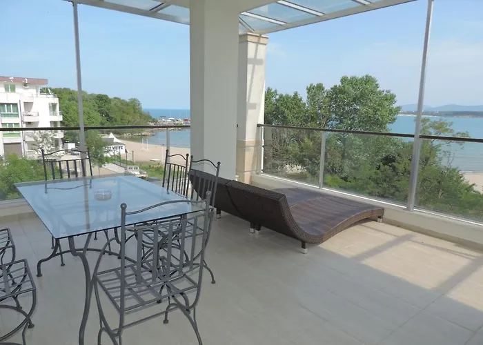 Paradise Deluxe * פרימורסקו