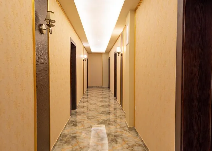 Paradise Deluxe פרימורסקו